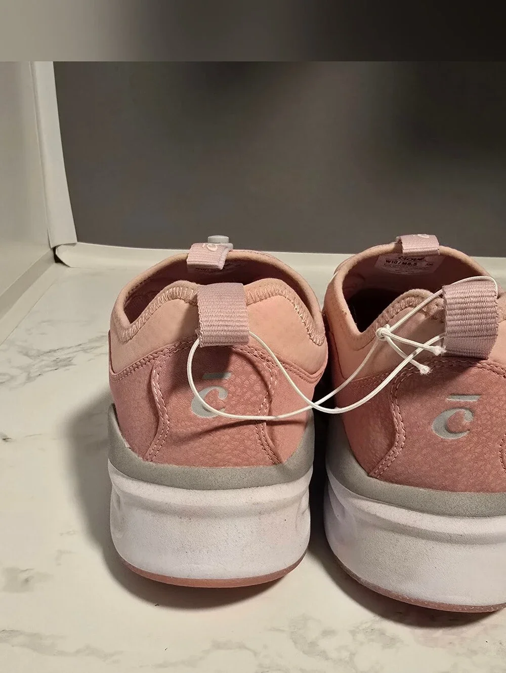 Clove design sneakers